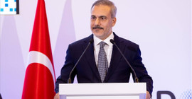 Fidan: Suriyelilerin geri dönüşü, Suriye'nin yeniden inşası için çalışıyoruz