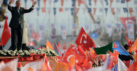 'AKP'nin oyu yüzde 40 civarına takılıp kaldı'