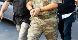 Albay, yüzbaşı ve üsteğmenlere operasyon