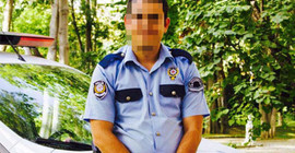 Polis, ekip otosuna aldığı kadına tecavüz etti
