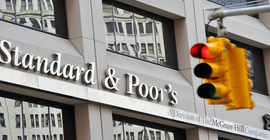 S&P, ülke notu grubunu işten çıkardı