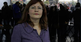 'Sahneye özgürlük yaz'