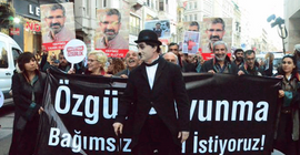 Avukatlar TBB'ye yürüdü