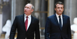 Macron'dan Putin'e çağrı: Suriye'de nüfuzunu kullan