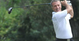 Trabzonspor'da başkanlığa Ahmet Ağaoğlu seçildi