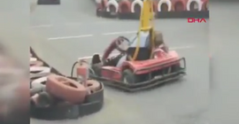İstanbul'daki GO - Kart faciası kamerada