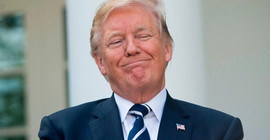 Trump'tan ne çektin be Twitter!