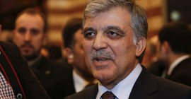 'Abdullah Gül şu an sinyal bile vermiyor'