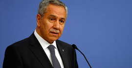 Arınç'ın eski basın müşavirinin imza zorunluluğu kalktı
