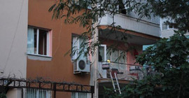 Tehdit ettiği kadını balkondan eve girerek öldürdü