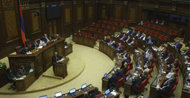 Protestolar sonrası Ermenistan'da kritik seçim