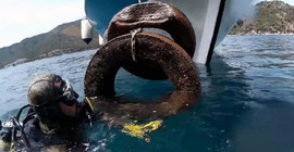 Marmaris'te deniz dibinden 2 ton çöp çıktı