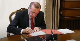 Erdoğan, Bakanlar Kurulu'na KHK yetkisi veren kanunu imzaladı