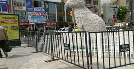 HDP'nin Van'daki seçim standı polis tarafından engellendi