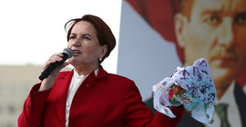 Akşener: Son çılgın proje Mars'a 4 şeritli yol açmak