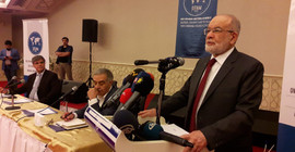 Karamollaoğlu'ndan 'ana dilinde eğitim' vaadi