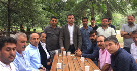 Yaralı CHP'lilere ters kelepçe