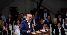 Erdoğan: Elon Musk'ın roketleriyle uzaya uydu fırlatacağız