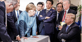 'Trump, G7'de Merkel'e şeker fırlattı!'