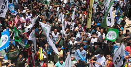 'Tepeden bakınca bu halkı terörist olarak görüyorlar'