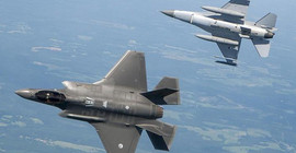 Pentagon: Türk pilotlar F-35'lerle birlikte Arizona'da