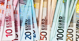Vatandaş dolar sattı euro aldı, şirketler ikisini de aldı