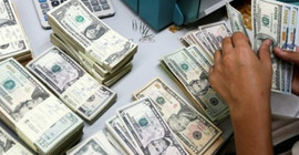 Dolar/TL yatay seyrediyor