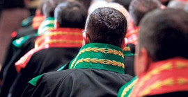 3 askeri hakim meslekten ihraç edildi