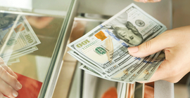 Dolar, faiz kararı öncesi düşüşte
