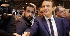 Göstericiyi döven korumasını kovan Macron'dan bir adım daha