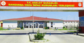 Tutuklular fabrika atıkları yüzünden nefes alamıyor