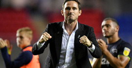 Frank Lampard menajerlik kariyerine galibiyetle başladı