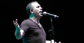 Haluk Levent'ten 15 saatlik protesto konseri