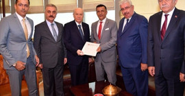 Üyelik belgesini Bahçeli imzaladı