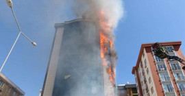 Ataşehir'de plazada yangın