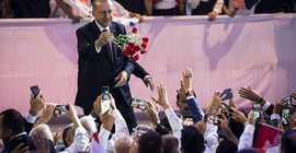 Erdoğan: AK Parti fetihtir, meydan okuyoruz
