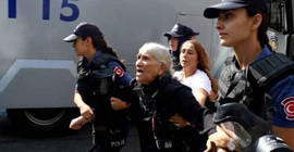 '1997'de iki kuşak, bugün üç kuşak gözaltına alındık'