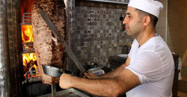 Antalyalı döner ustaları yaz boyunca 10 kilo veriyor