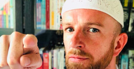 'Biseksüelim, müslümanım ve gurur duyuyorum'
