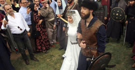 Eski bakanın oğluna 'kayı düğünü'