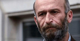 Cumhuriyet, Erdem Gül'e görevden alındığını faksla bildirdi