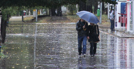 Meteoroloji'den İstanbul için sağanak yağış uyarısı