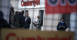 Cumhuriyet'te yeni istifalar