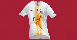 Galatasaray'ın Şampiyonlar Ligi formasına tepki
