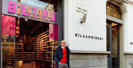 Lüks giyim devi de mağazalarını kapattı