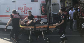 Beşiktaş'ta kaza: 2 polis yaralı