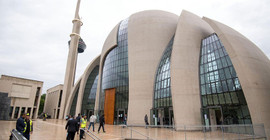 Köln Belediye Başkanı Cami açılışına katılmayacak