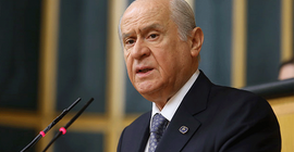 Bahçeli'den Akşener'e: Ya dilini koparır, ya elini kırarız