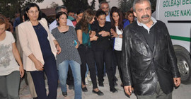 Hatun Tuğluk’un cenazesine saldıranlar hakim karşısına çıkıyor