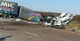 Güney Afrika'da trafik kazası: 28 ölü